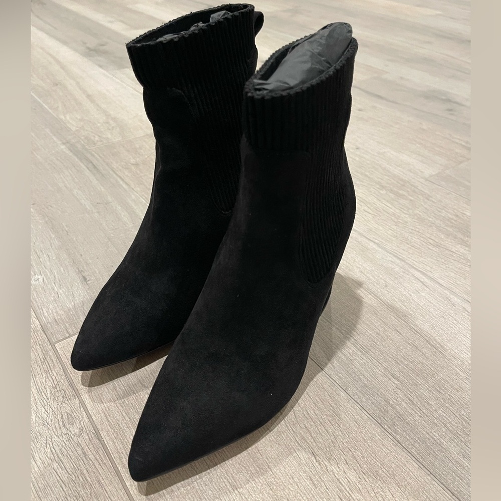 Steven by Steve Madden Black Block Heel Booties Size 6